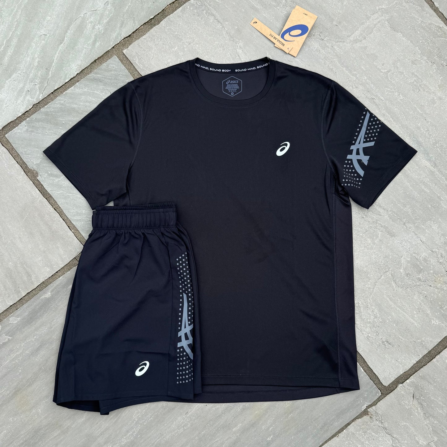 Asics Icon Set - Performance Black / Carrier Grey - Brand New - Multiple Sizes