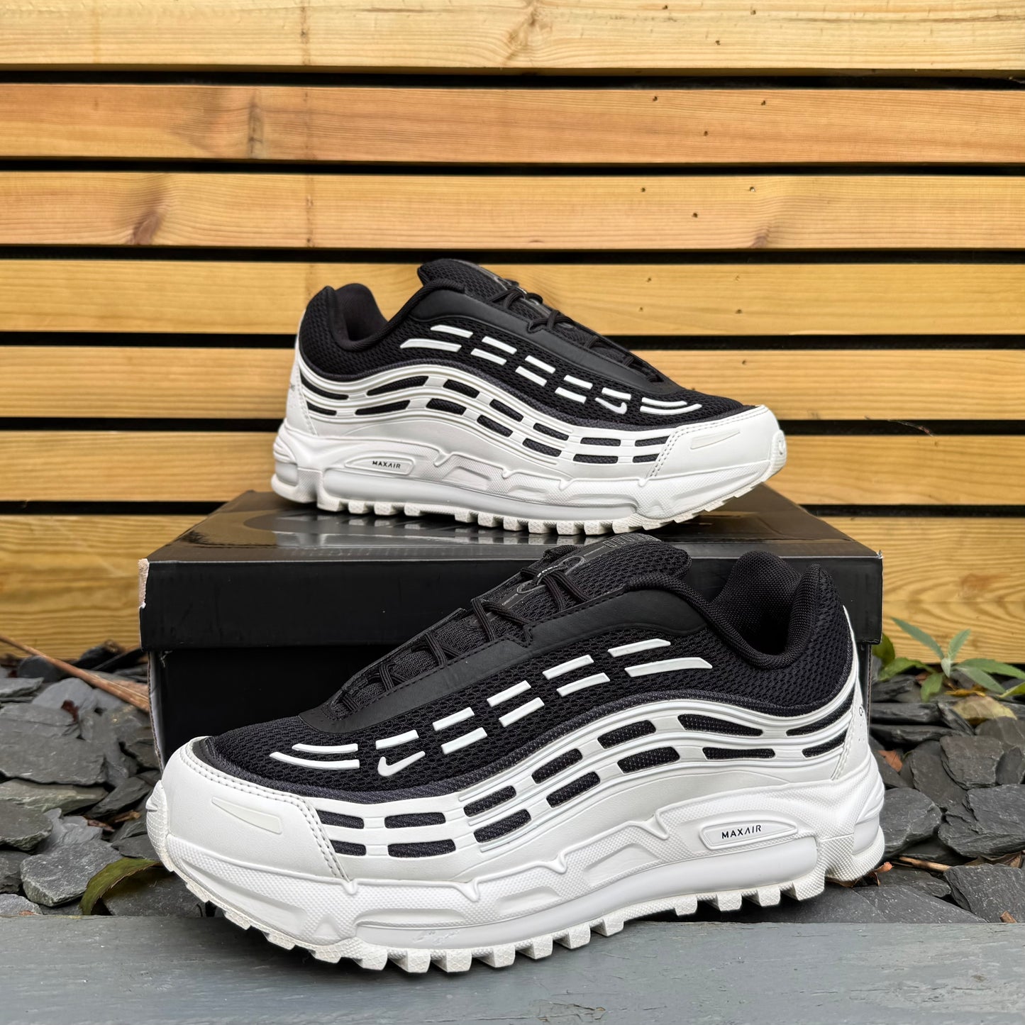 Nike Air Max TL 2.5 x Comme Des Garçons - Black / White - UK9