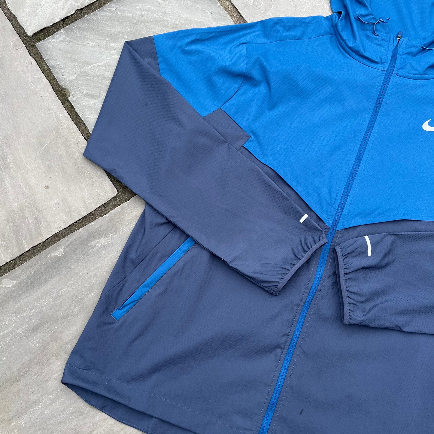 Nike Windrunner Packable Jacket - Thunder Blue - Large