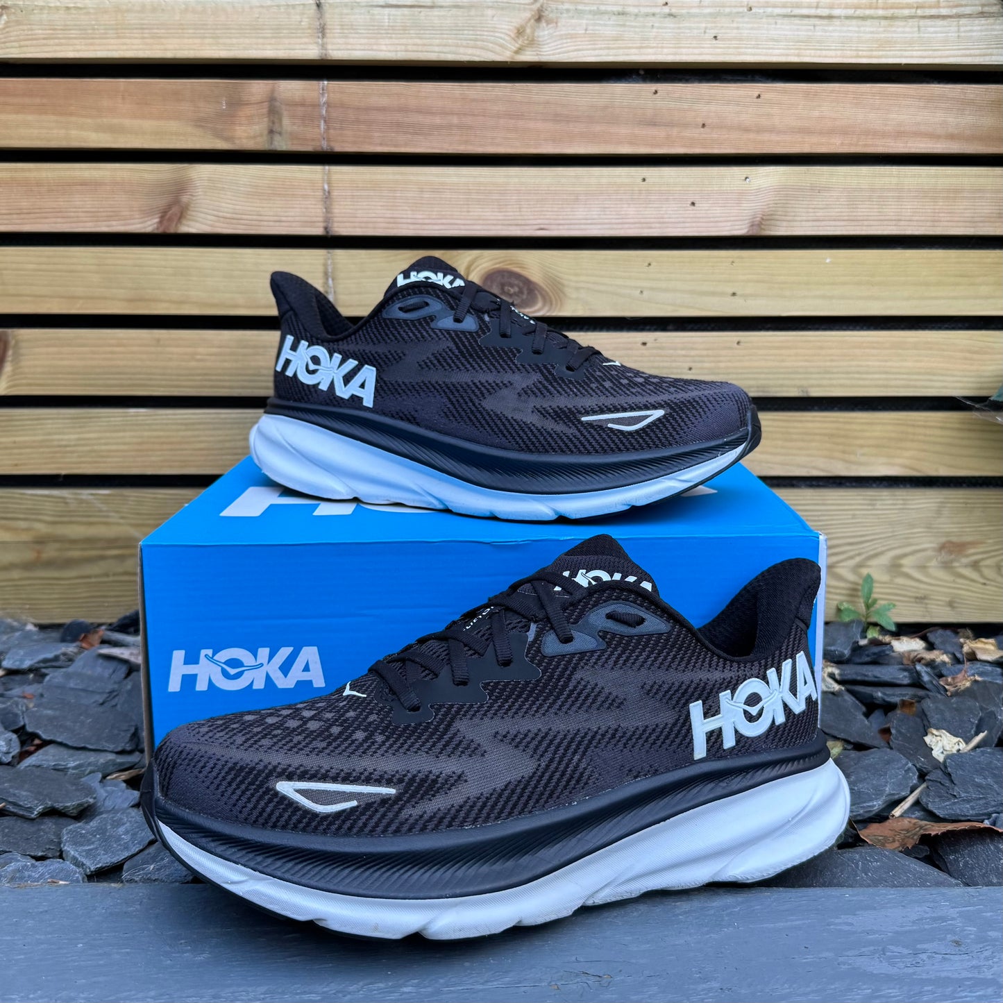 Hoka Clifton 9 - Black / White - UK9
