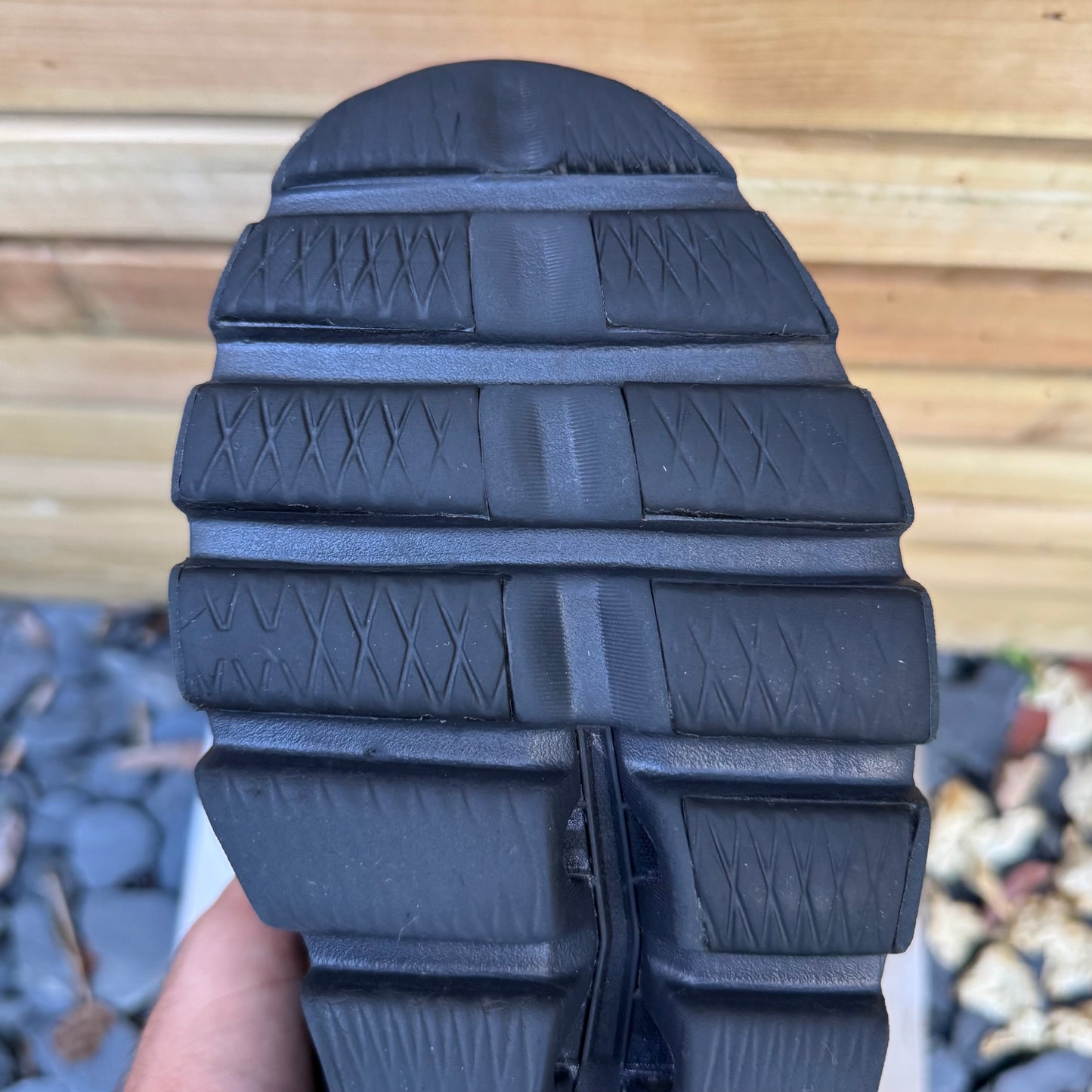 On Running CloudSwift 2.0 - Triple Black - UK8
