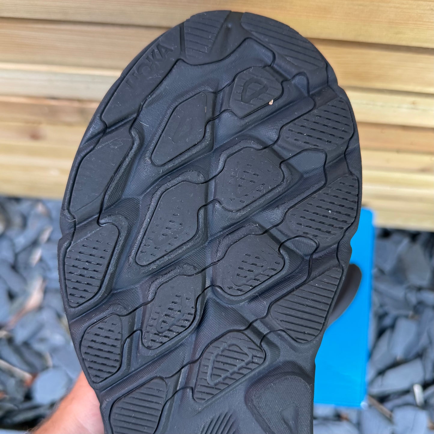 Hoka Clifton 9 Gore-Tex - Black Reflect - UK8.5