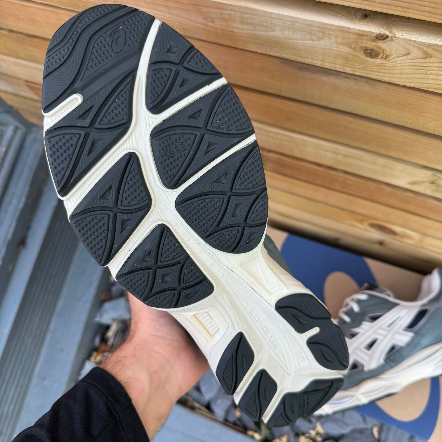 Asics Gel-NYC - Ivory / Smoke Grey - UK11