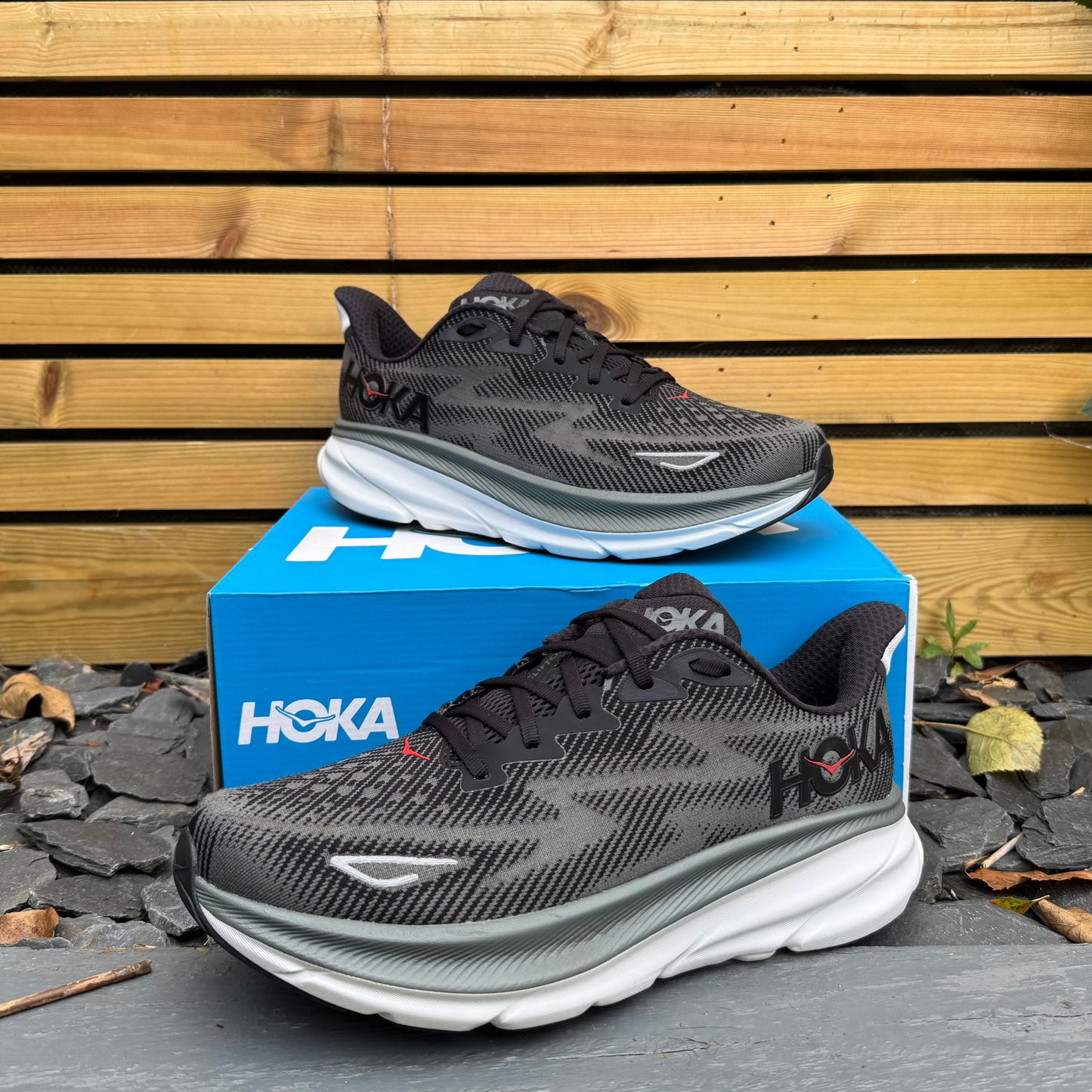 Hoka Clifton 9 - Black / Outer Orbit - UK10