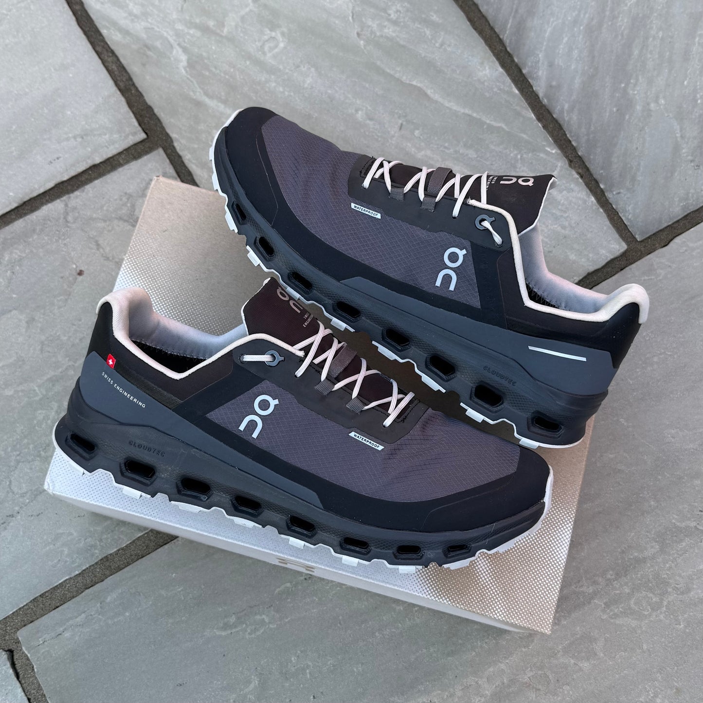 On Running CloudVista Waterproof - Eclipse Black - UK10