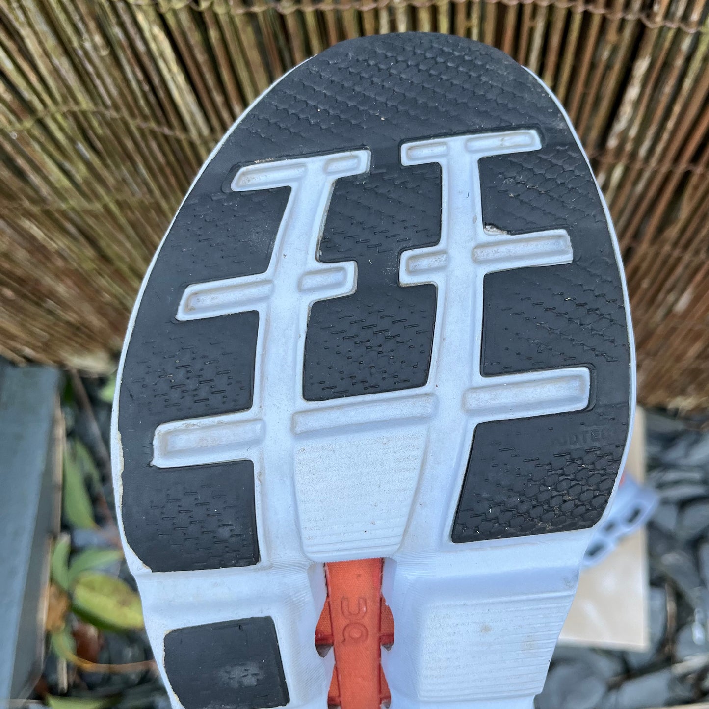 On Running CloudStratus 2 - Lake Blue / Flare Orange - UK12
