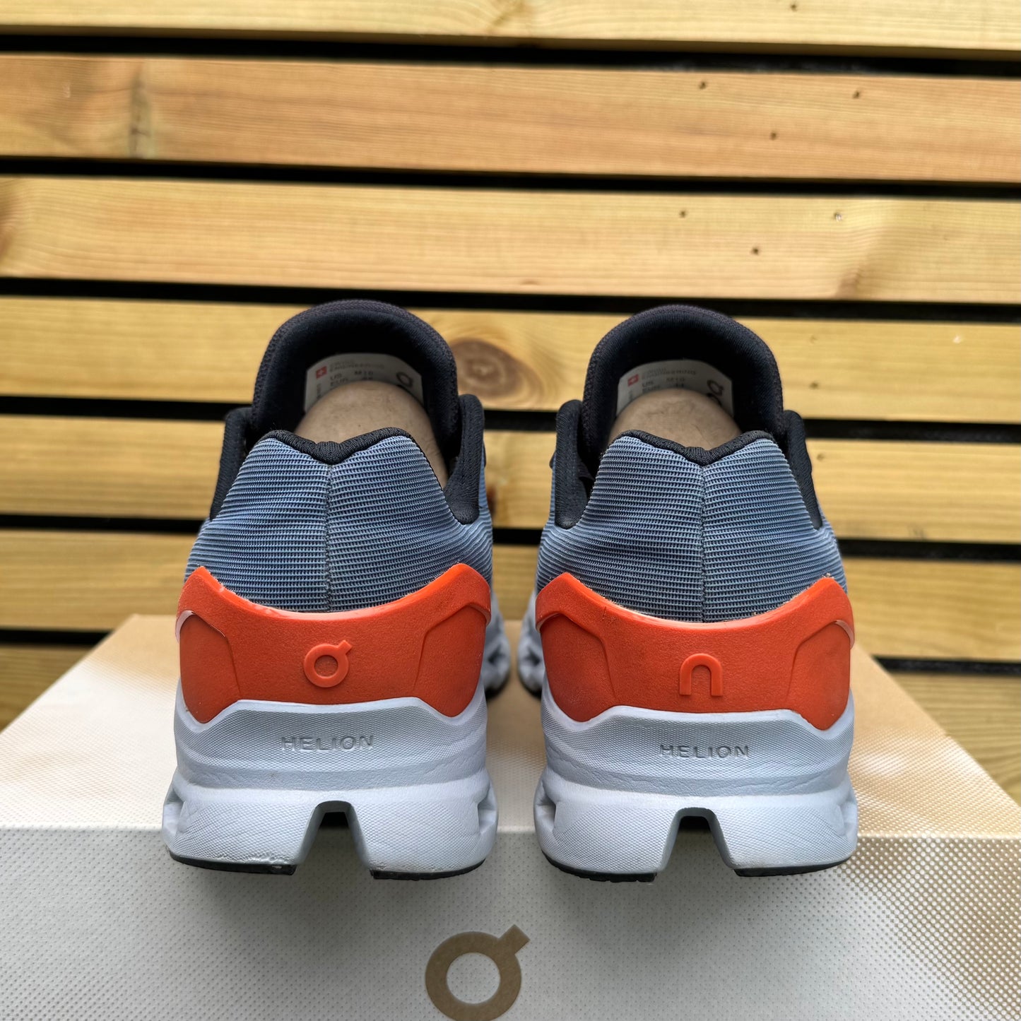 On Running CloudStratus 2 - Lake Blue / Flare Orange - UK9.5