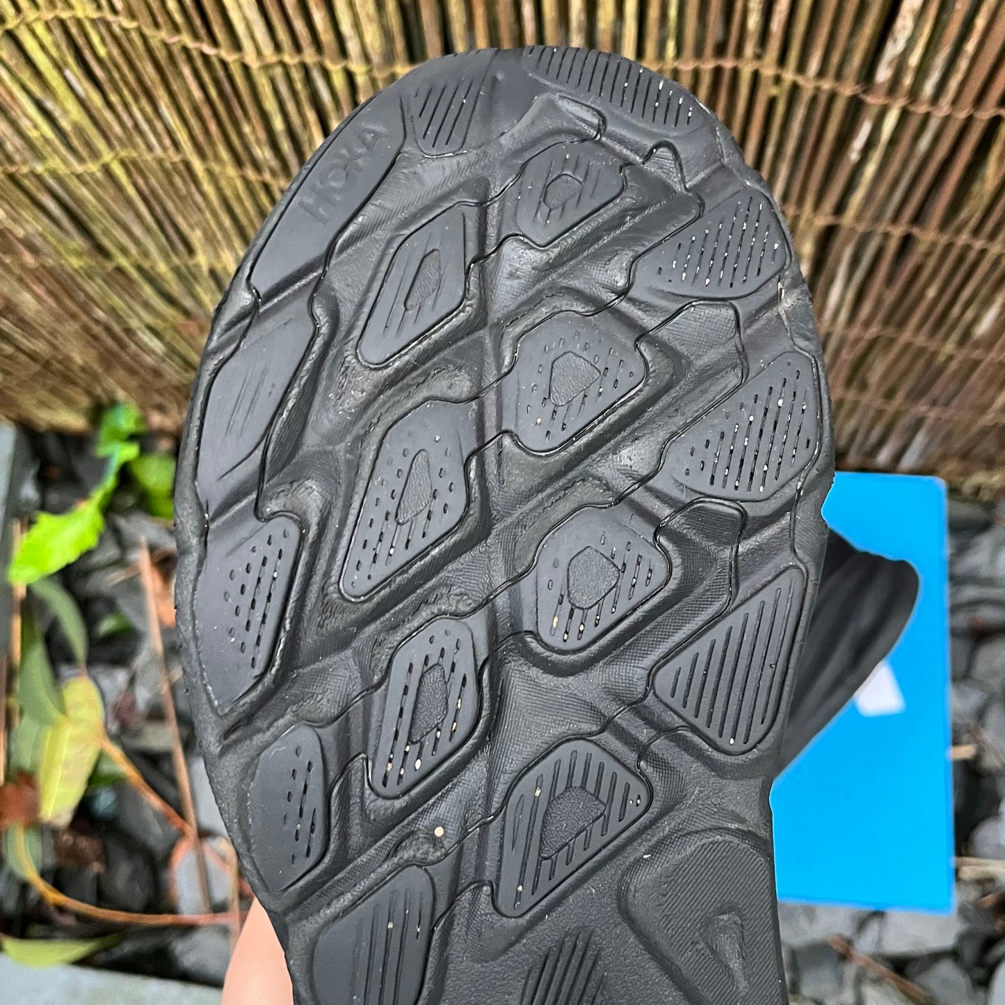 Hoka Clifton 9 - Triple Black - UK9.5