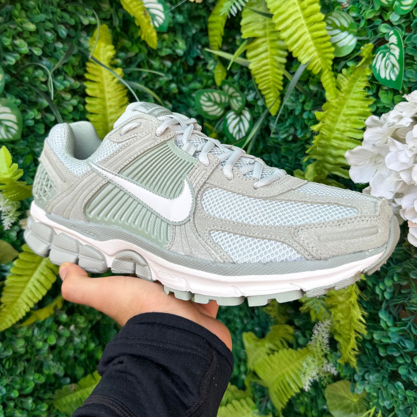 Nike Zoom Vomero 5 - Jade Horizon - Multiple Sizes - Brand New