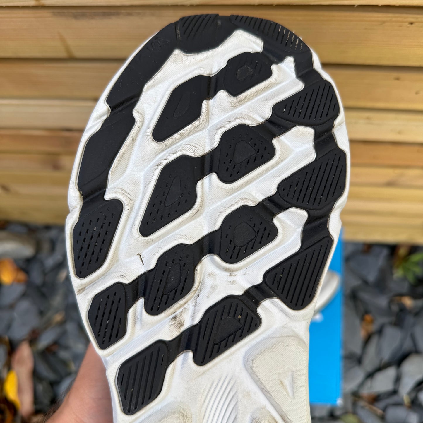 Hoka Clifton 9 - Black / Outer Orbit - UK7
