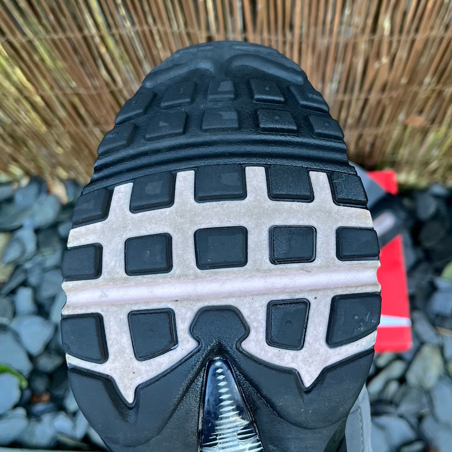 Nike Air Max 95 Gunsmoke / Pink Foam UK8.5