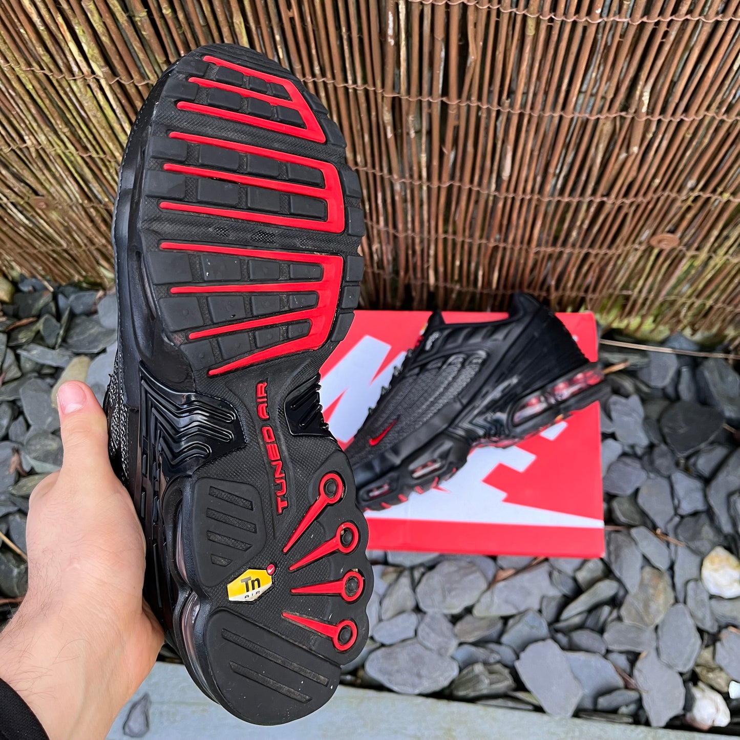 Nike Air Max Plus TN 3 Black Reflect / University Red