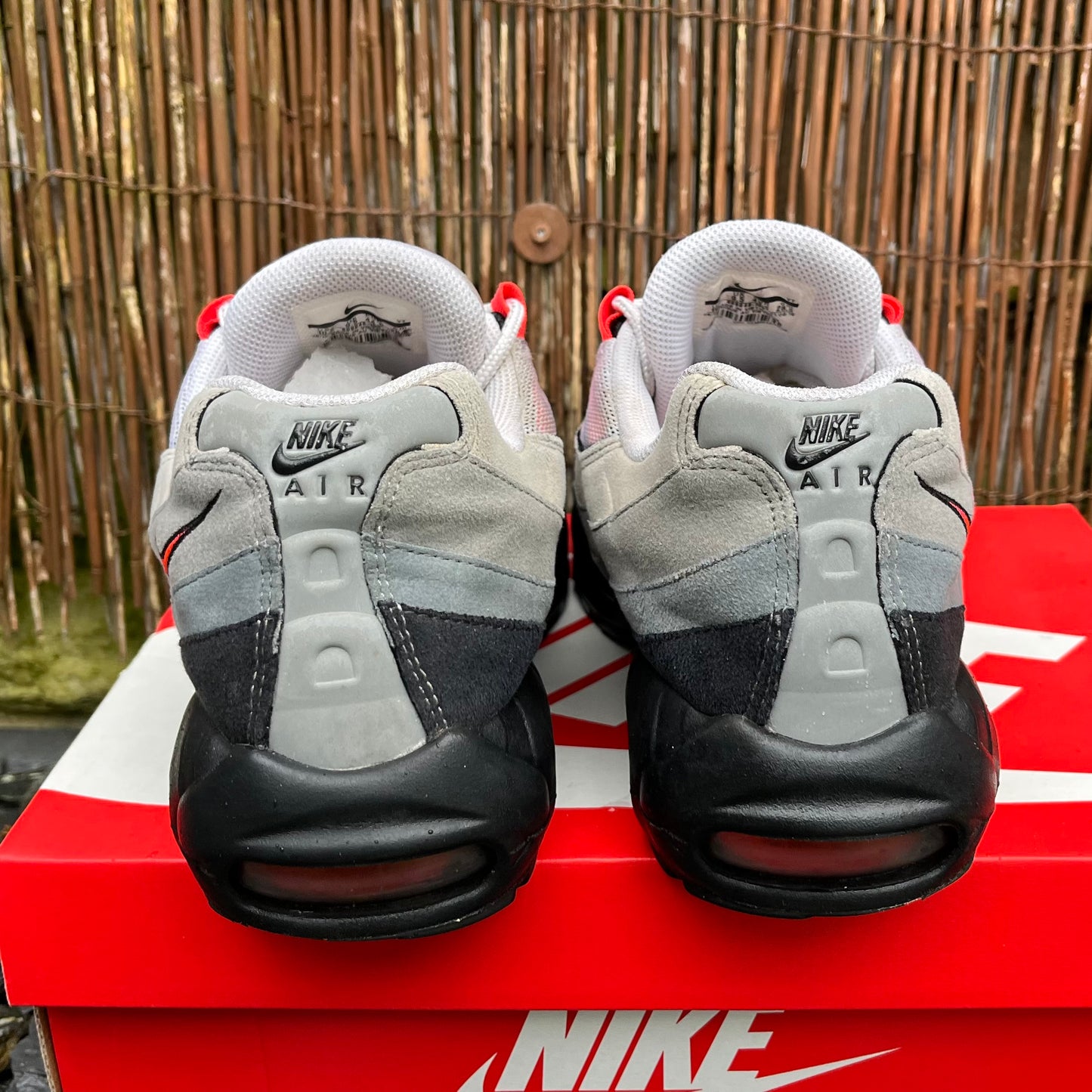 Nike Air Max 95 Solar Red USA Exclusive UK9.5