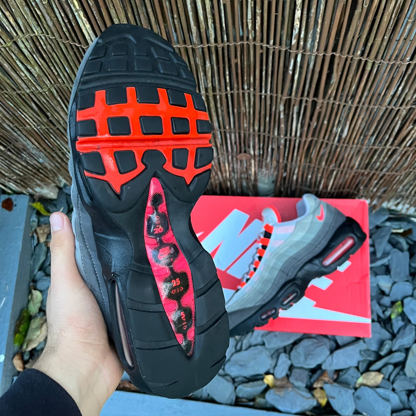 Nike Air Max 95 OG Solar Red 2018 UK9