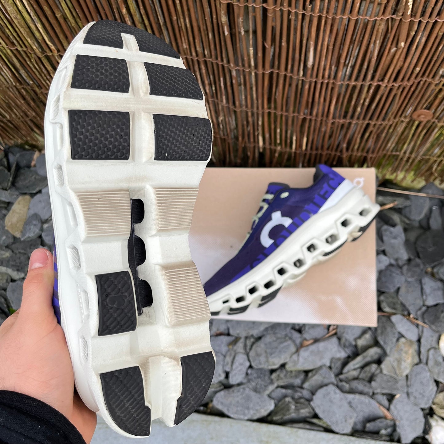 On Running CloudMonster Midnight / Cream