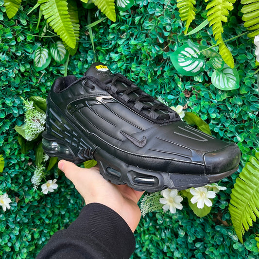 Nike Air Max Plus TN 3 - Black Leather - UK10