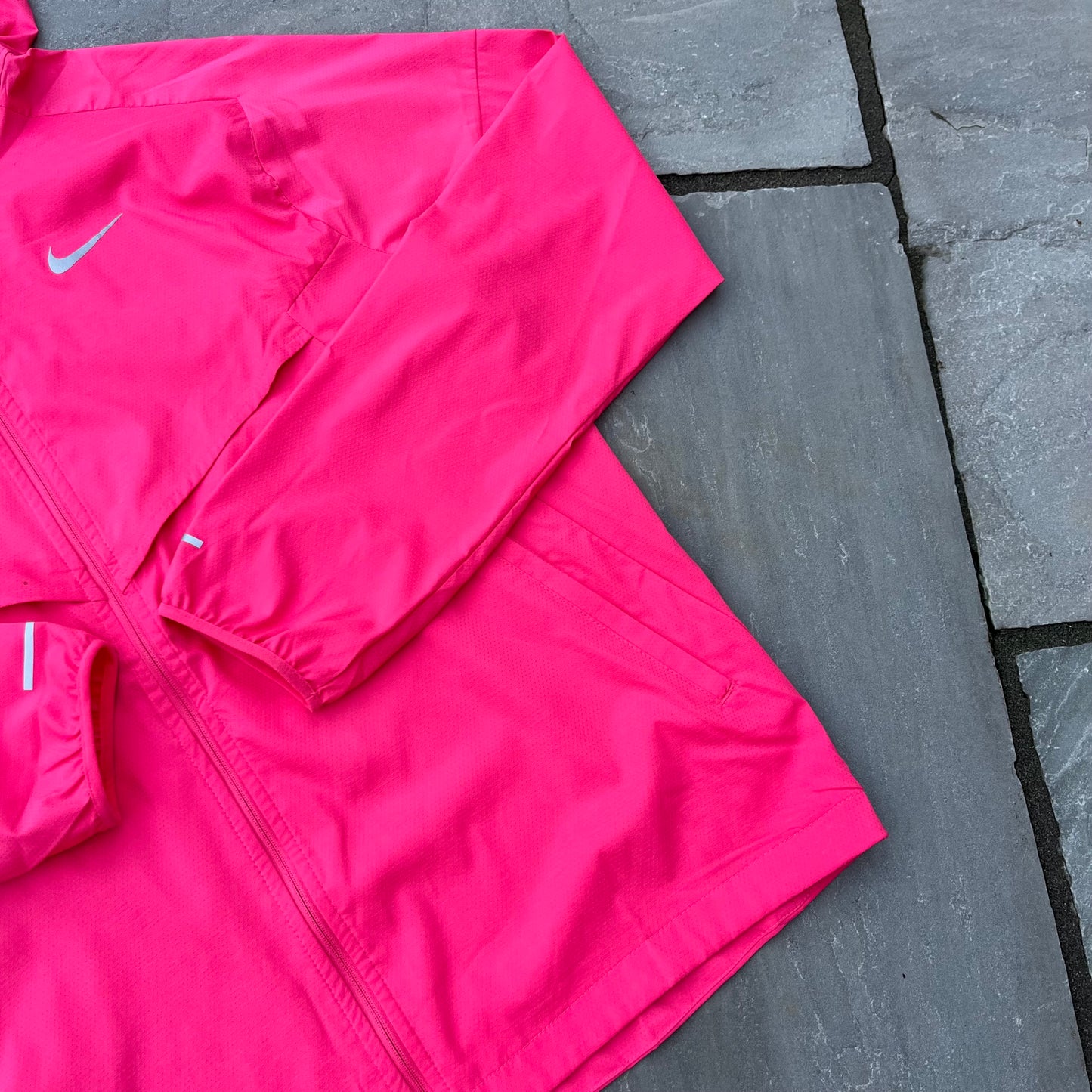 Nike WindRunner Packable Jacket - Aster Pink - Medium