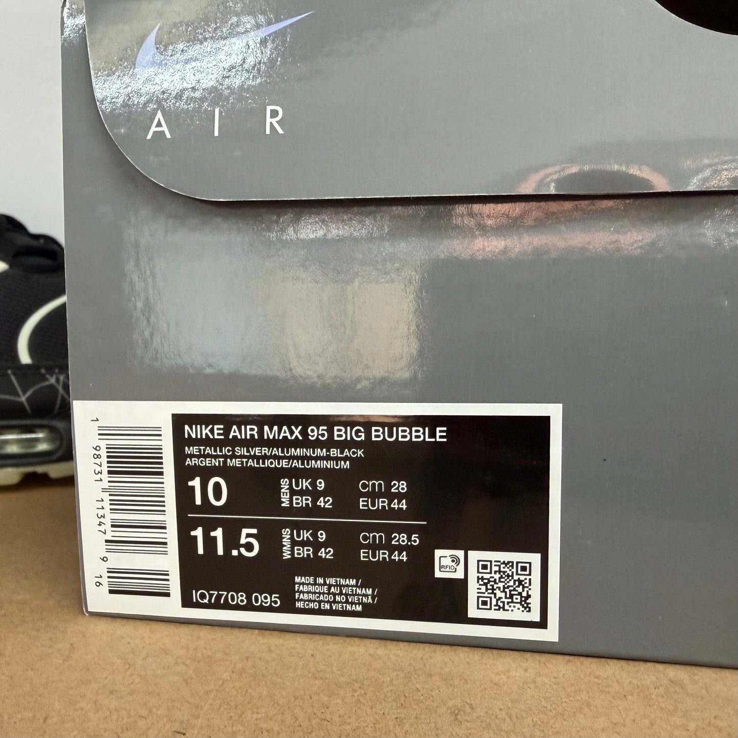 Nike Air Max 95 OG Big Bubble x Palace - Palace Gradient - Multiple Sizes - Brand New