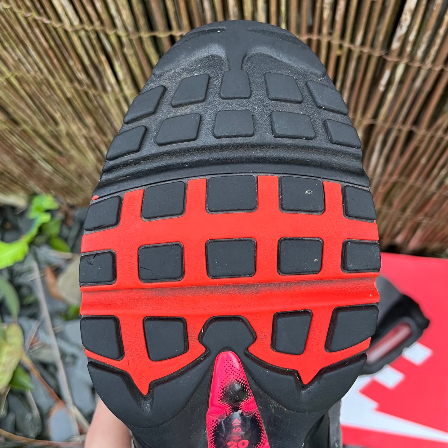 Nike Air Max 95 OG - Solar Red 2018 - UK8