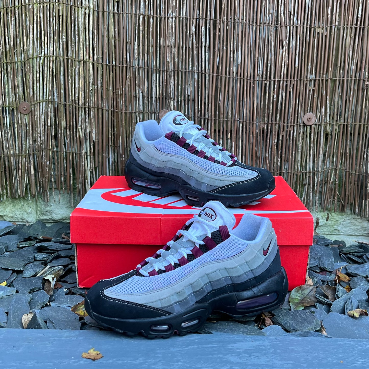 Nike Air Max 95 OG - Beetroot - UK7