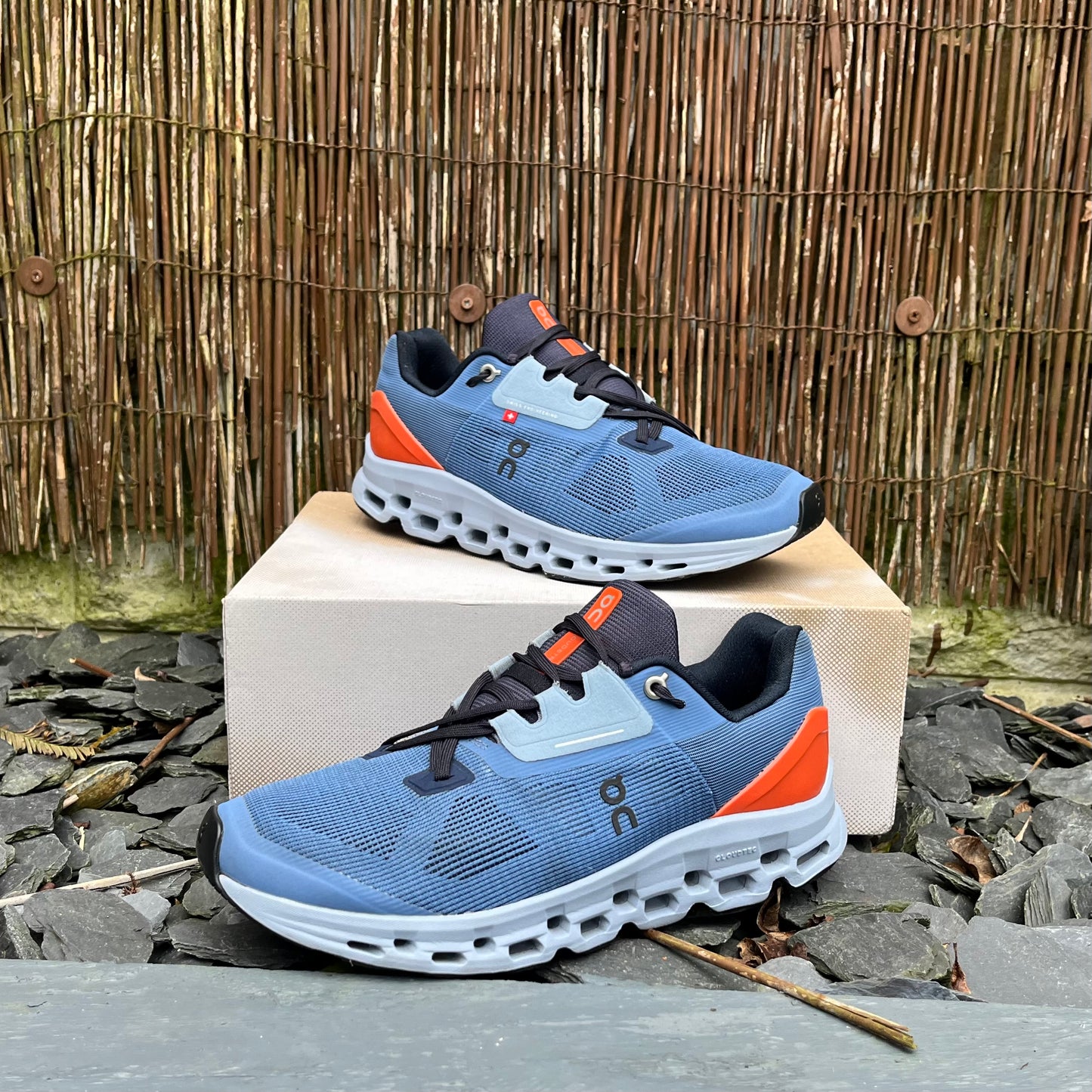 On Running CloudStratus 2 - Lake Blue / Orange Flare - UK8