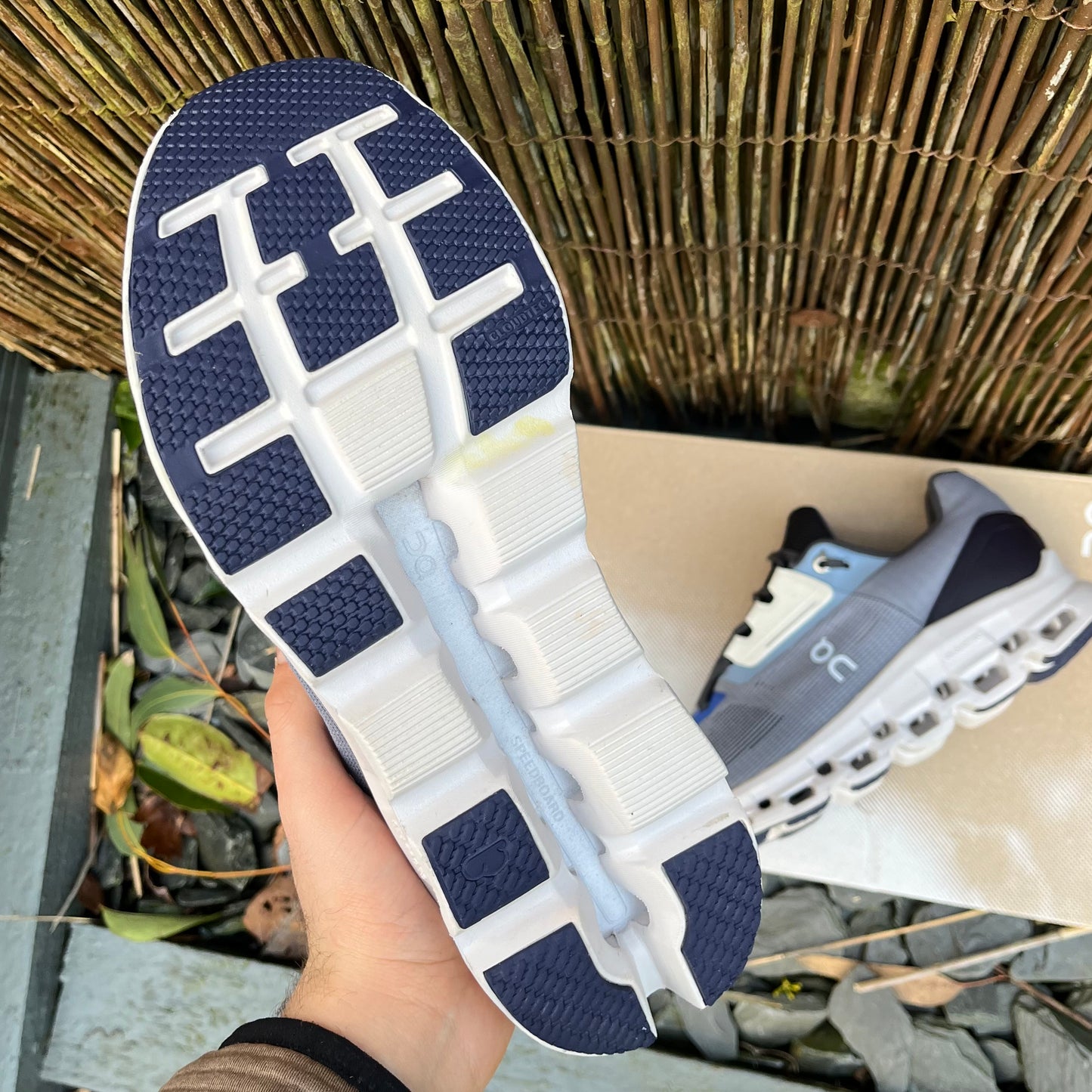 On Running CloudStratus 2 - Fossil / Midnight - UK9.5