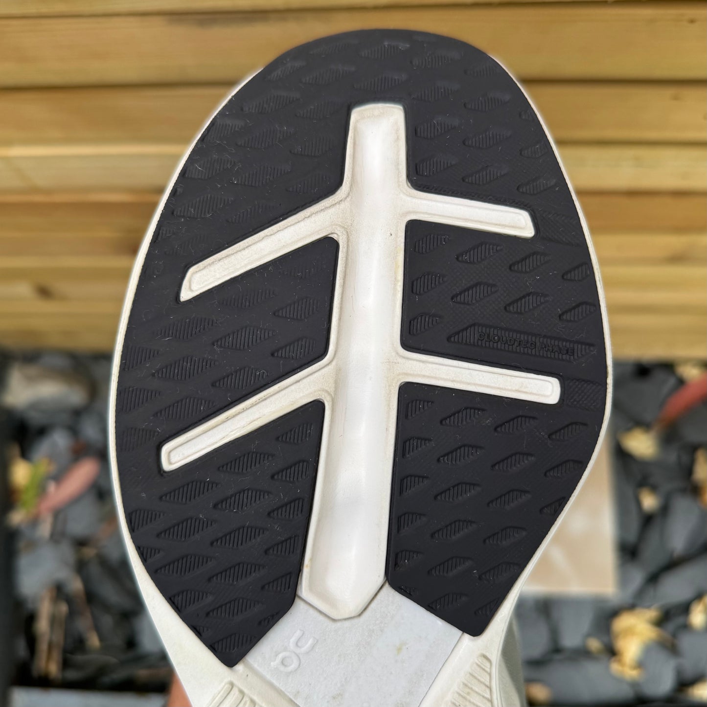 On Running CloudEclipse - Alloy White - UK7.5