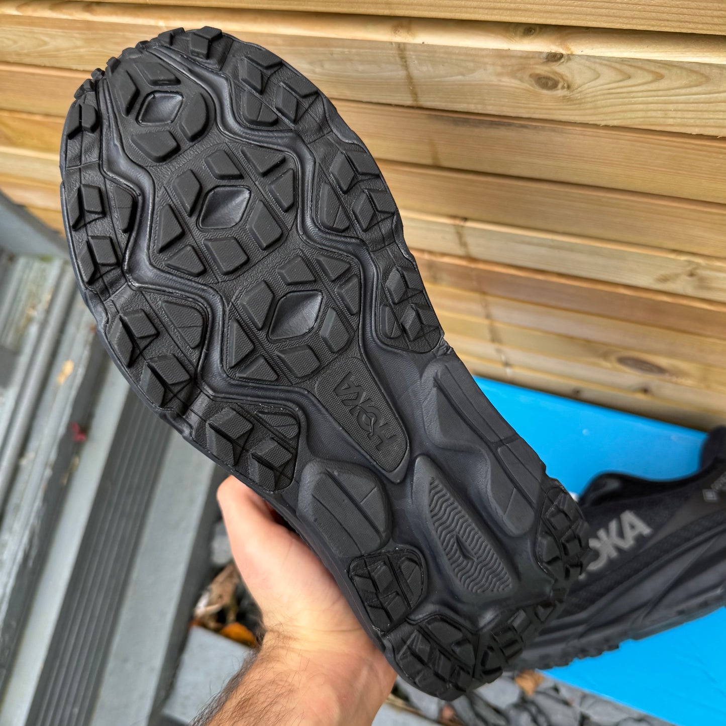 Hoka Challenger 7 Gore-Tex - Triple Black - UK10