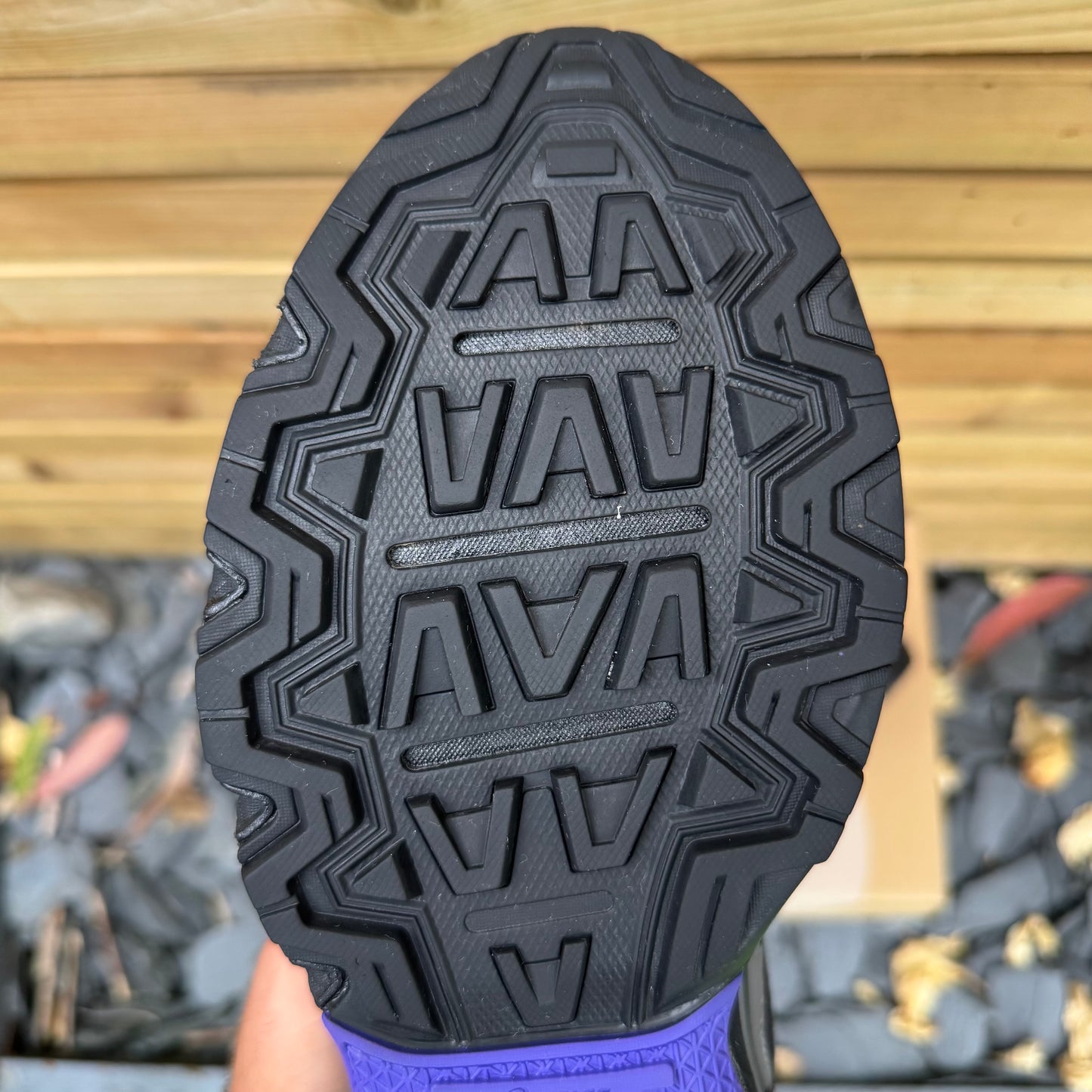 Asics Gel-Venture 6 - Carbon / Black - UK8.5