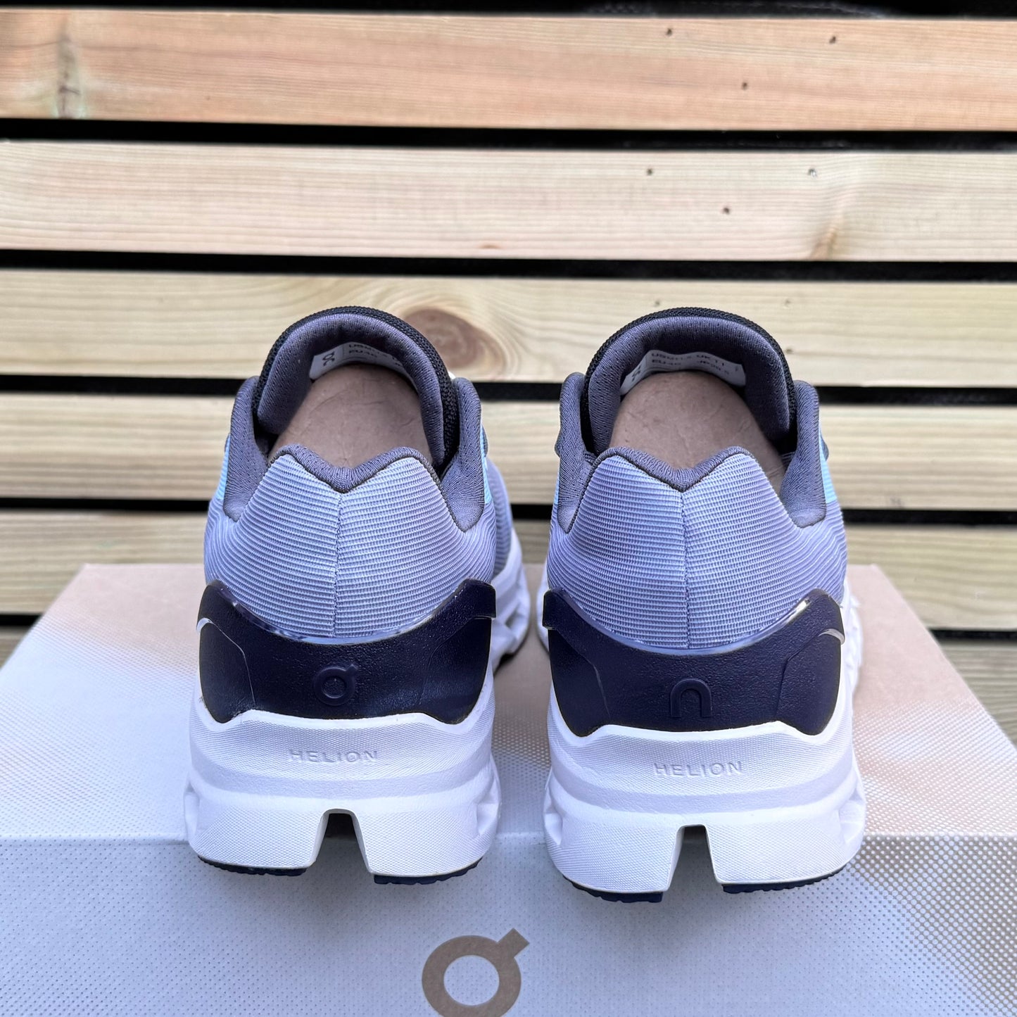 On Running CloudStratus 2 - Fossil / Midnight - UK11