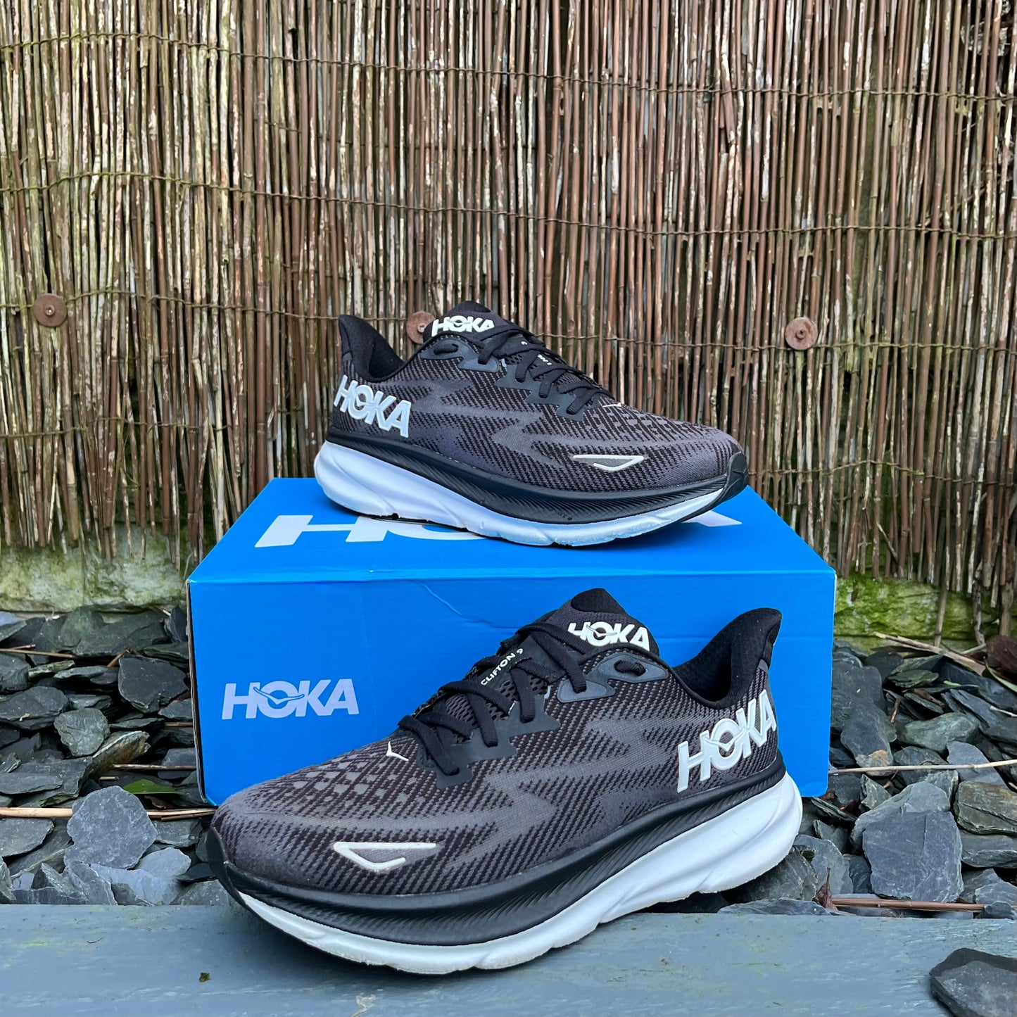 Hoka Clifton 9 - Black / White - UK9