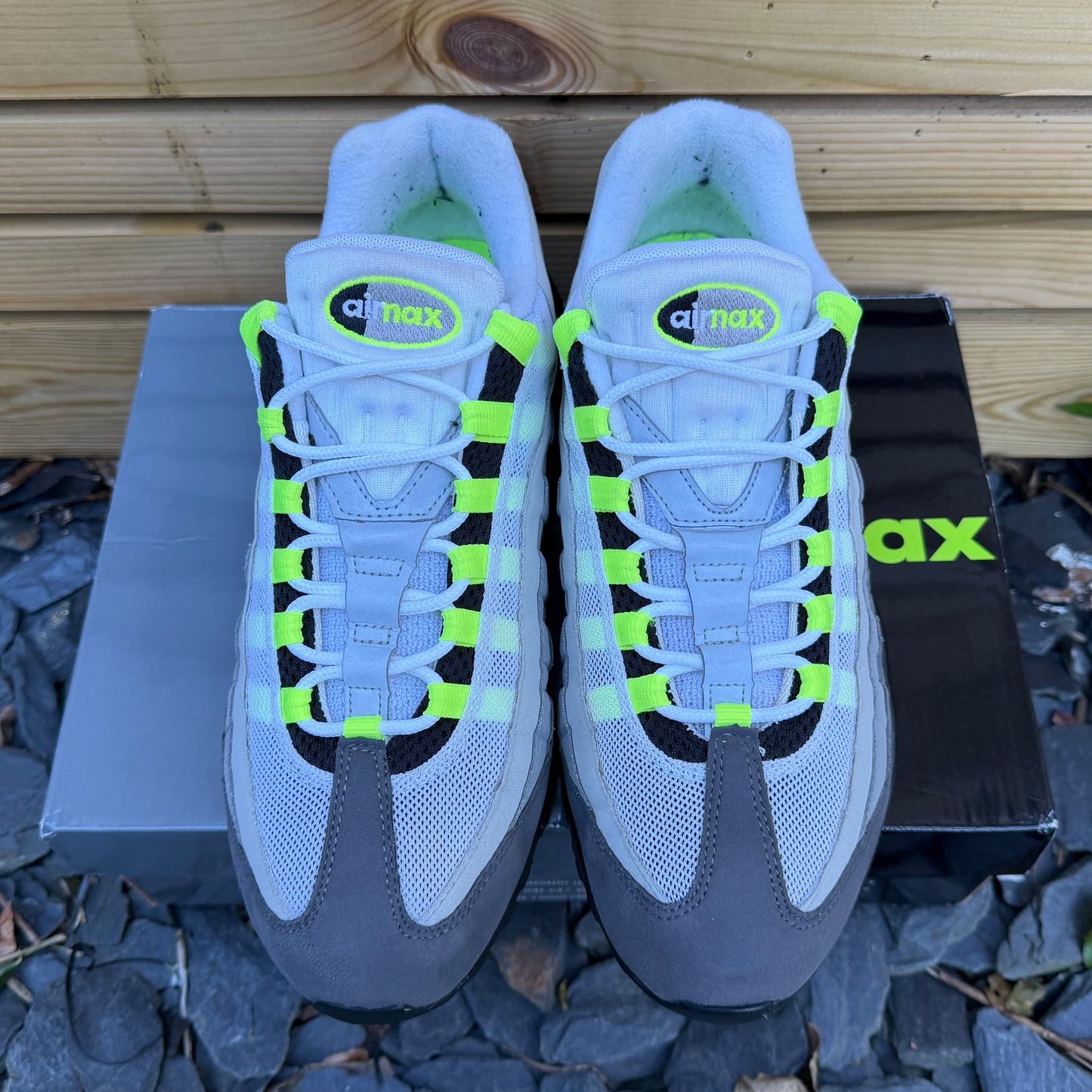 Nike Air Max 95 OG - Neon 2015 - UK9.5