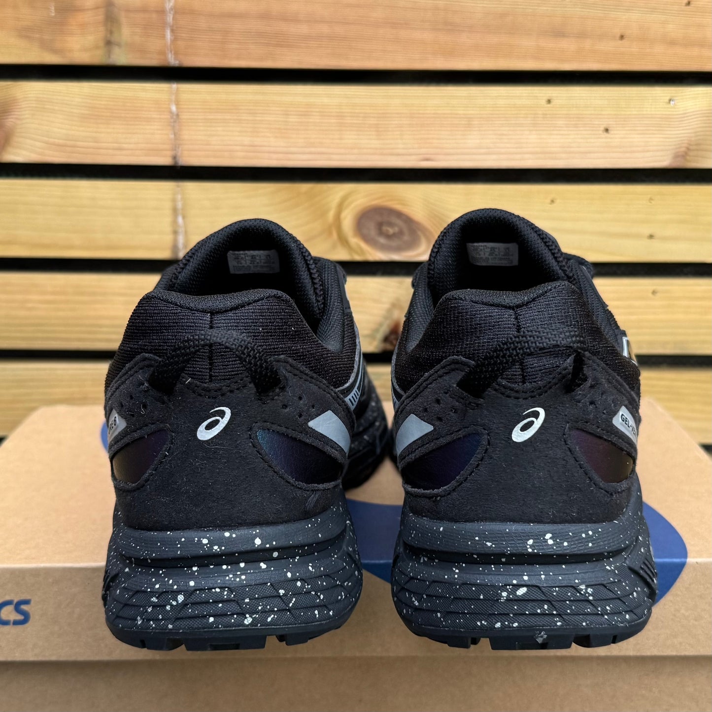 Asics Gel-Venture 6 - Black / Silver Metallic - UK10