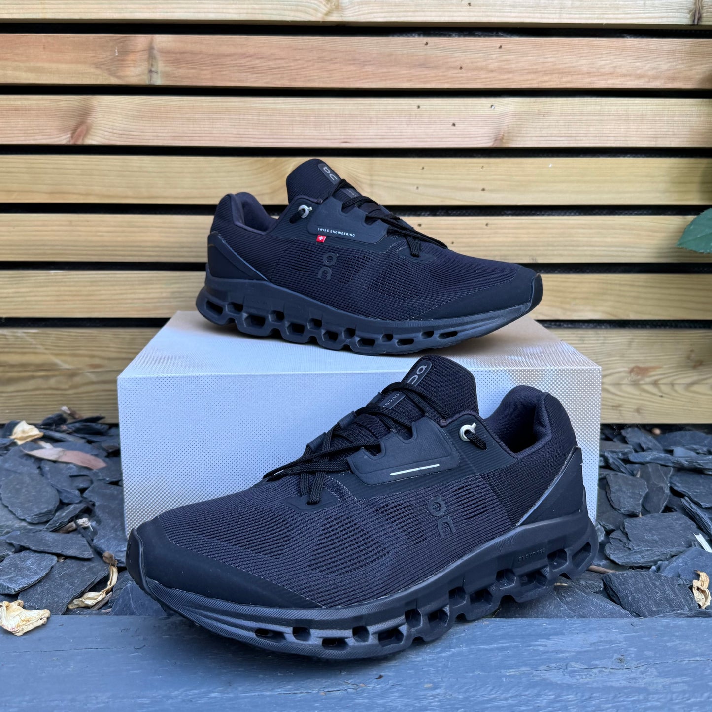 On Running CloudStratus 2 - Triple Black - UK8.5