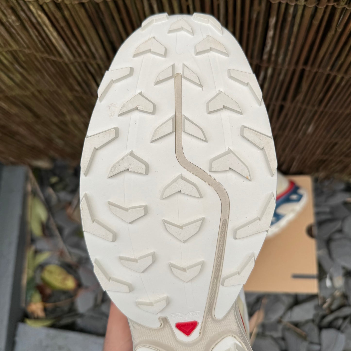 Salomon XT-6 - Almond Milk / Bleached Sand / Aurora Red - UK9 - Brand New