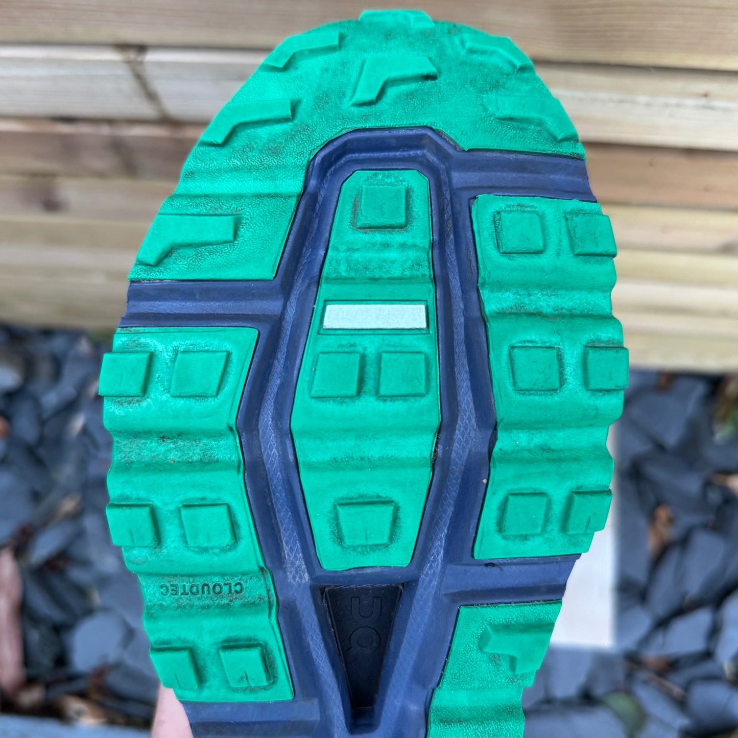 On Running CloudVista Waterproof - Midnight Navy / Green - UK9