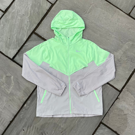 Nike Windrunner Packable Jacket - Grey / Vapour Green