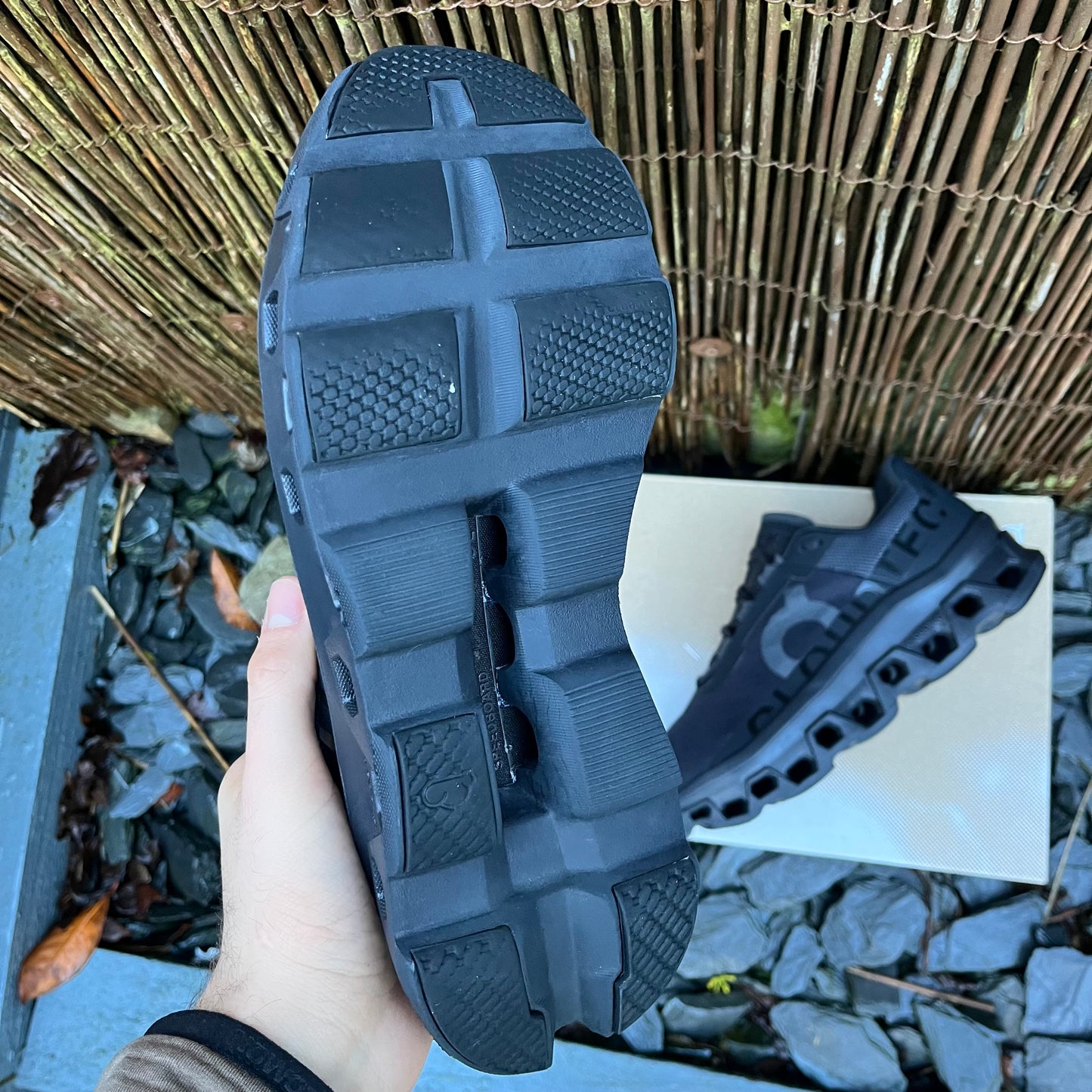 On Running CloudMonster - Triple Black - UK8