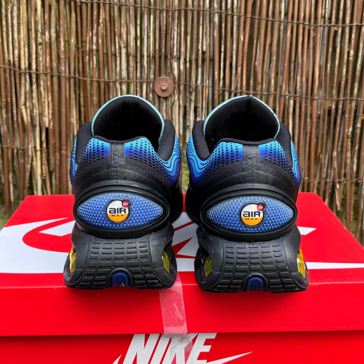 Nike Air Max DN SE - Sky Blue / Chamois - UK9