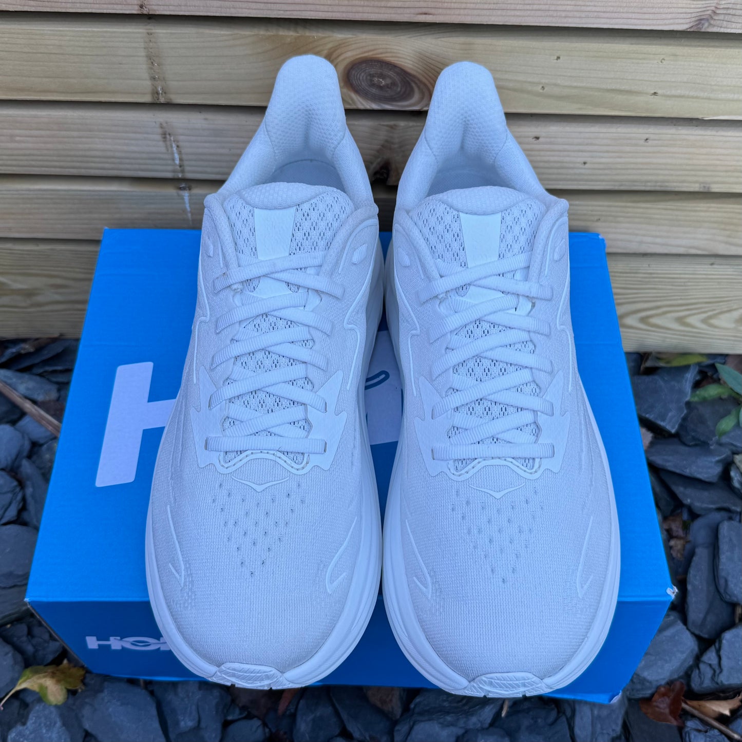 Hoka Clifton 10 - Triple White - UK9