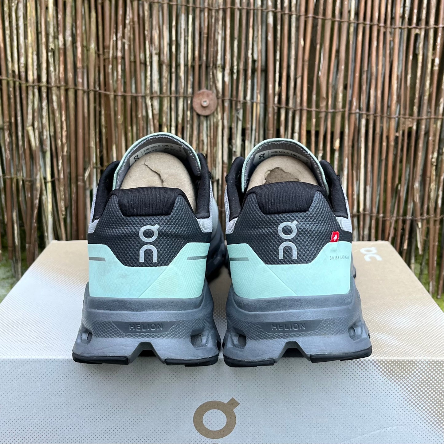 On Running CloudVista - Alloy / Mint - UK9