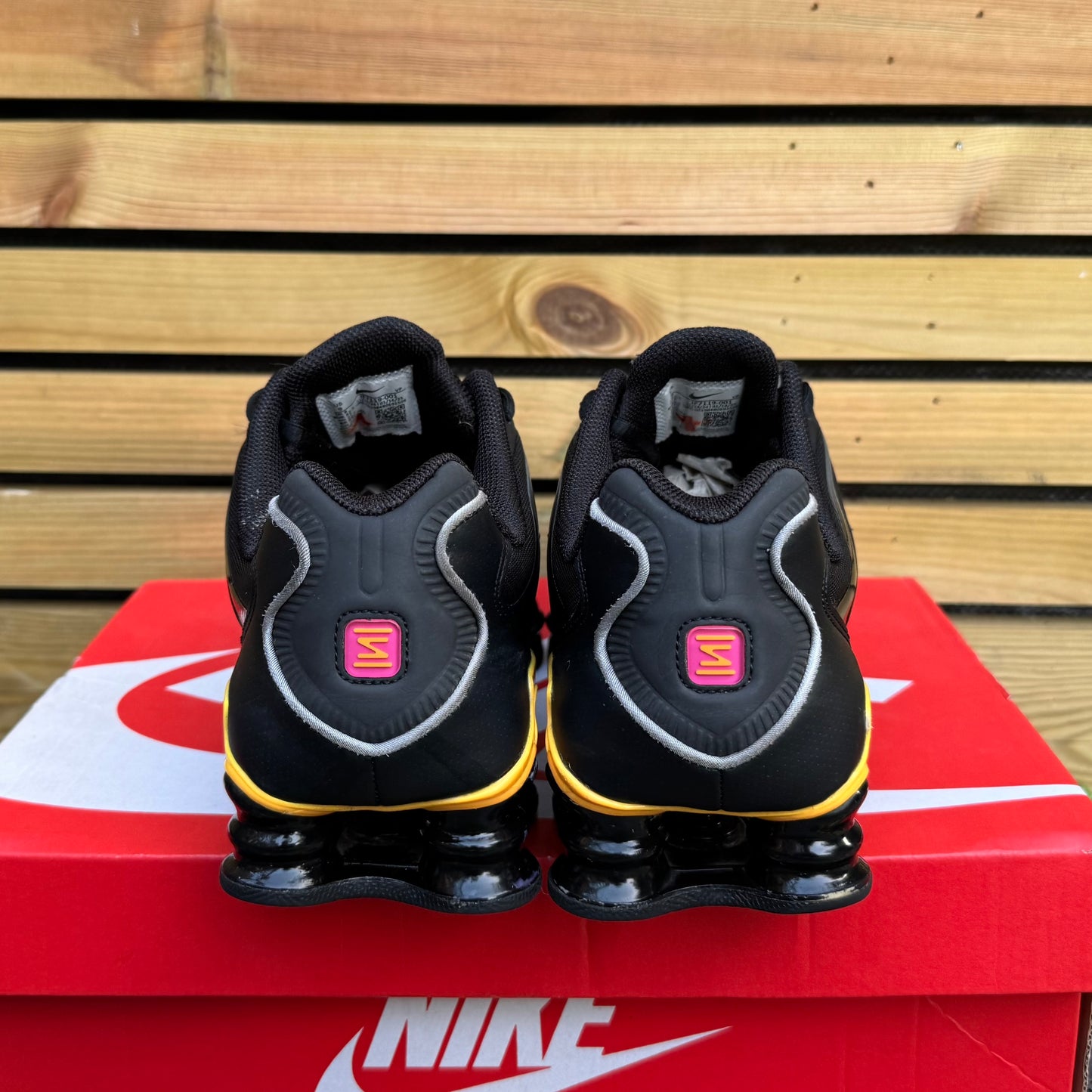 Nike Shox TL - Black / Varsity Maze - UK8