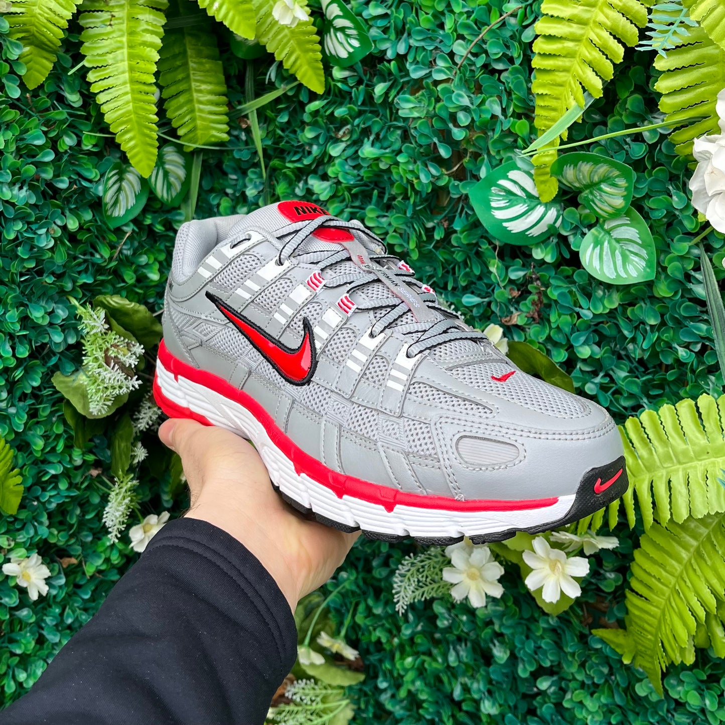 Nike P-6000 - Fit Sliver / University Red - UK9.5