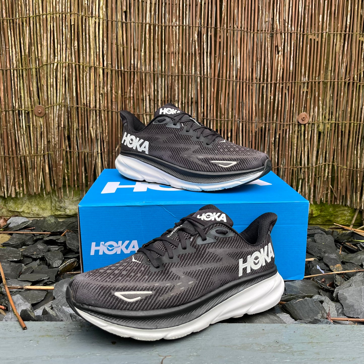 Hoka Clifton 9 - Black / White - UK10