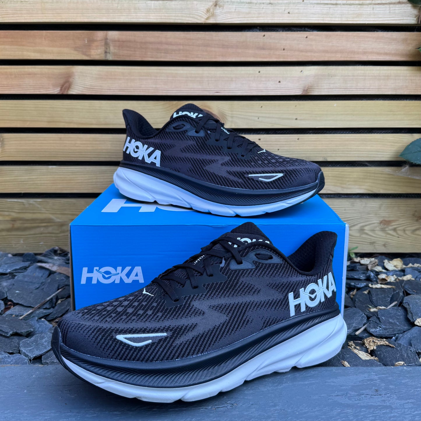 Hoka Clifton 9 - Black / White - UK10