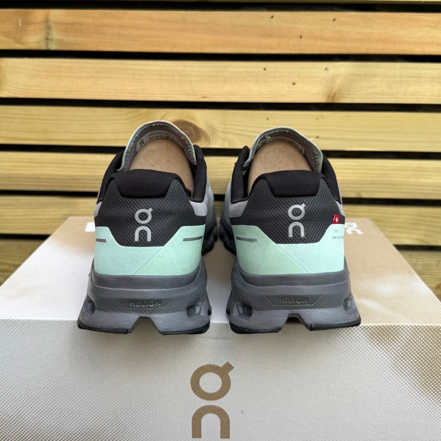 On Running CloudVista - Mint / Alloy - UK10