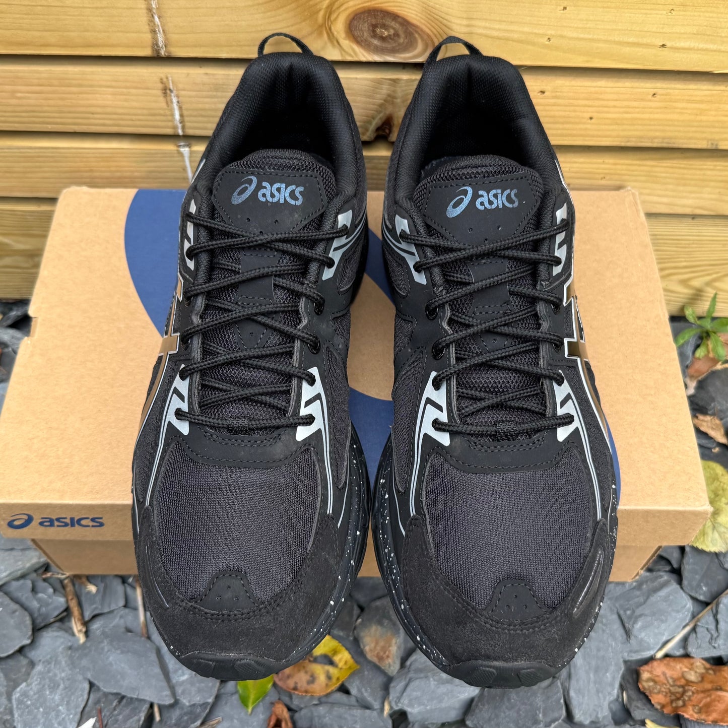 Asics Gel-Venture 6 - Black / Silver Metallic - UK10