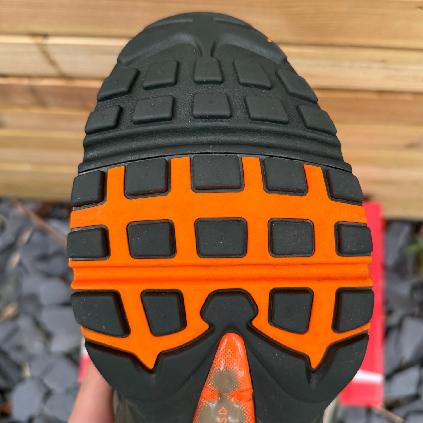 Nike Air Max 95 OG - Neutral Olive  / Total Orange - UK8