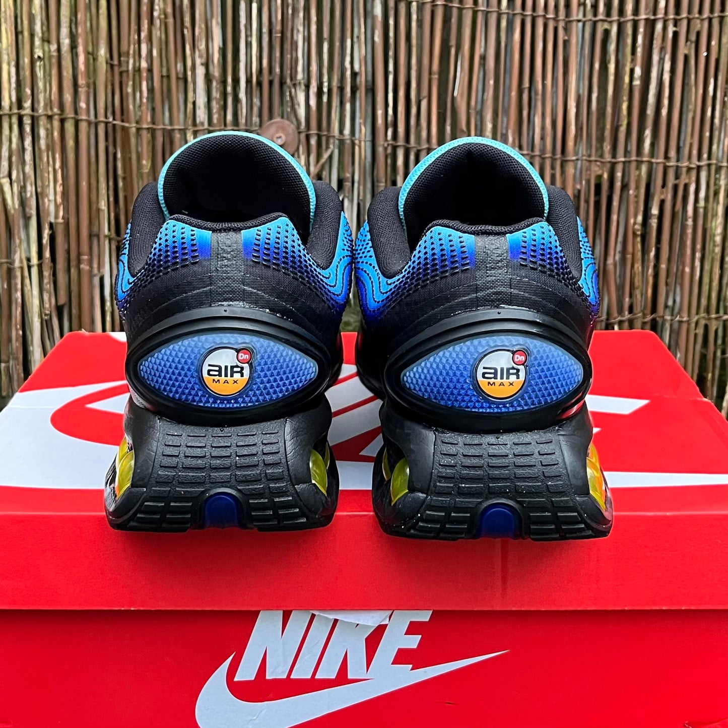 Nike Air Max DN SE - Sky Blue / Chamois - UK11