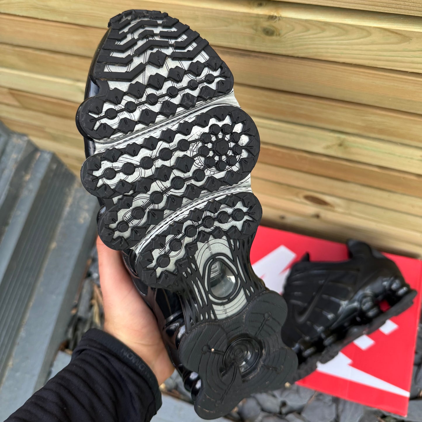 Nike Shox TL - Black / Silver - UK9